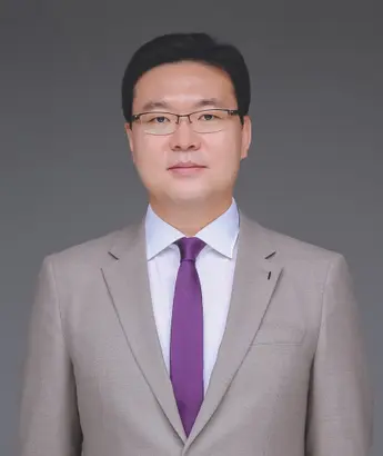 방위사업학 1호 박사 최기일 교수.