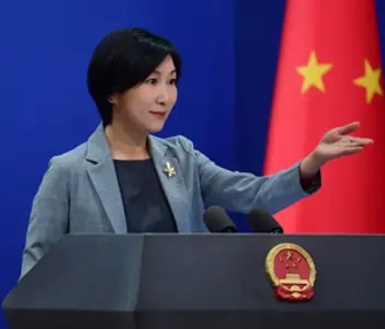 마오 닝 중국 외교부 대변인은 13일 애플의 아이폰에 대해 어떠한 금지 조치도 내리지 않았다고 해명했다. 