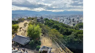 [어서오세요 에히메현에] ①성곽을 걷고 온천에 쉬다…에어로케이항공이 잇는 마쓰야마