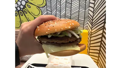 [냠냠뷰] 버거 하나에 1만2400원…맥도날드 ‘빅아치’ 몸값 할까