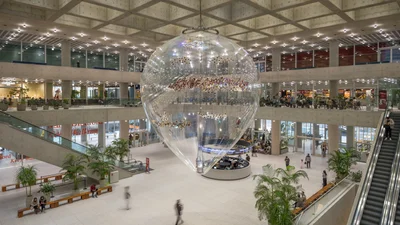 아모레퍼시픽, 용산 본사에 이불 작가 설치 작품 공개