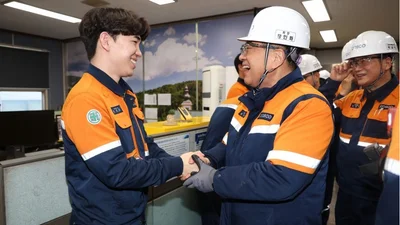 포스코 주요 계열사, '안전' 키워드 신년 행사 개최
장인화 회장은 포항제철소 찾아 새 해 현장 행보 시동