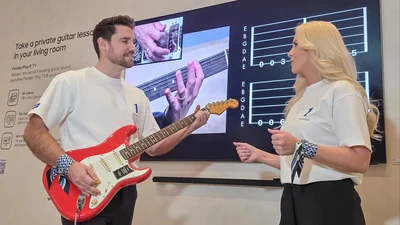 삼성전자, 대화면으로 배우는 기타 레슨 '펜더 플레이 TV' 출시