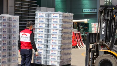 유니클로, 희망브리지에 성금 2억원 기부… ‘이재민 긴급구호키트’ 제작 지원