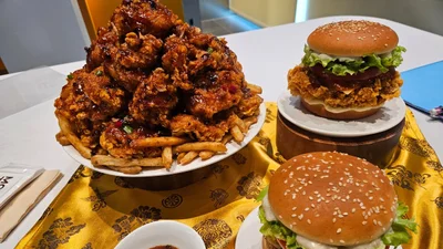 [현장] 후덕죽 손잡은 맘스터치, ‘지루한 피클 대신 짜사이’ 중화풍 버거 내놓는다