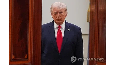 '하루 더 긴 주말' 트럼프 