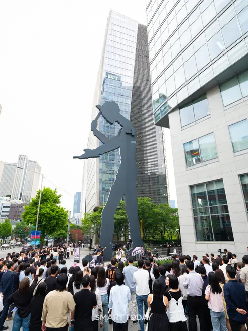 세화미술관이 광화문 해머링맨 문화광ㅈ아에서 서울사운드 피크닉 음악회를 진행한다. (사진=태광그룹)