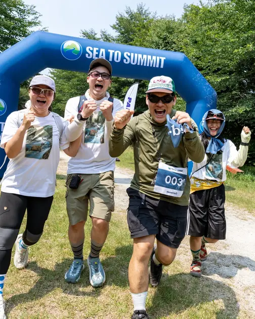 SEA TO SUMMIT KOREA 참가자들 (사진=몽벨)