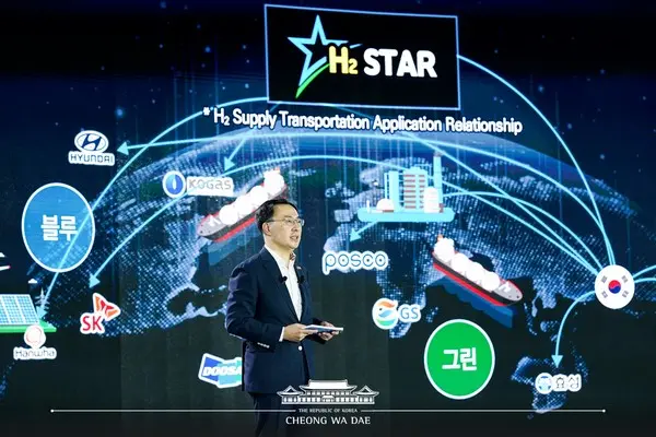 사진: 청와대 공식 트위터