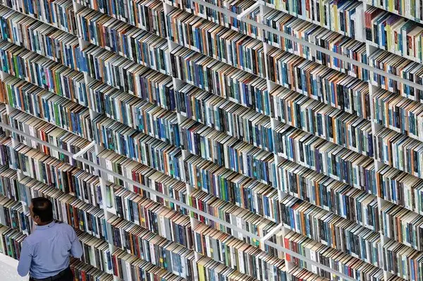 미국작가조합은 최근 서한을 통해 AI 개발 회사들이 저작권을 지불해야 한다고 요구했다. 