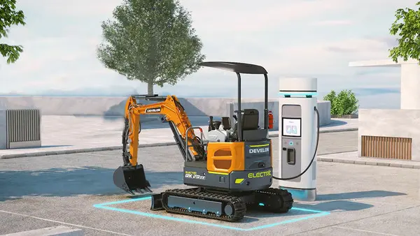 온라인스토어를 통해 판매중인 1.7톤 미니 전기굴착기 DX20ZE [사진=HD현대인프라코어]