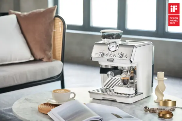 드롱기 ‘라스페셜리스타 아르떼 화이트’