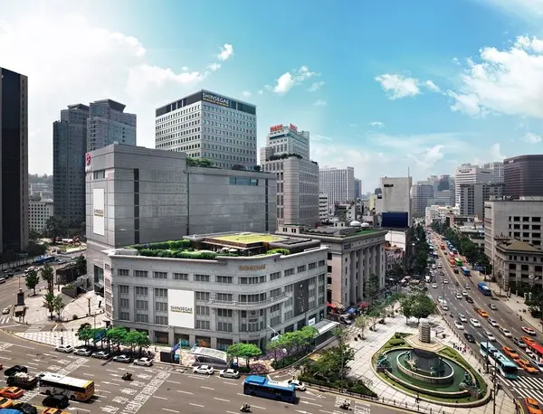 신세계 면세점 명동점 전경
