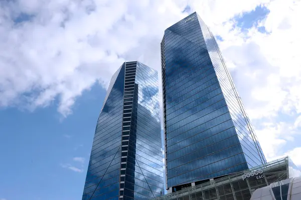 포스코이앤씨 사옥 전경 