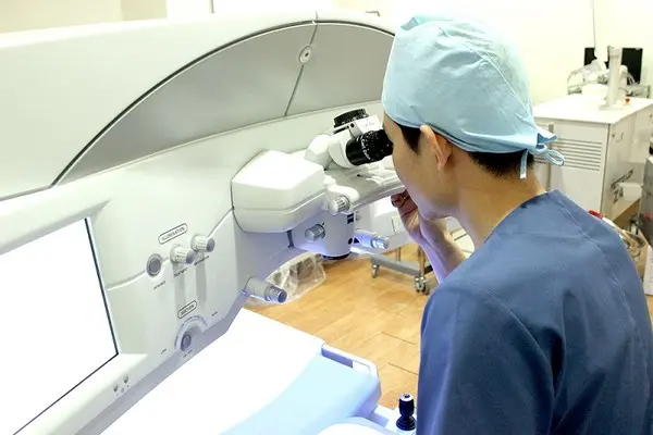 사진: 강남조은눈안과 김준헌 원장