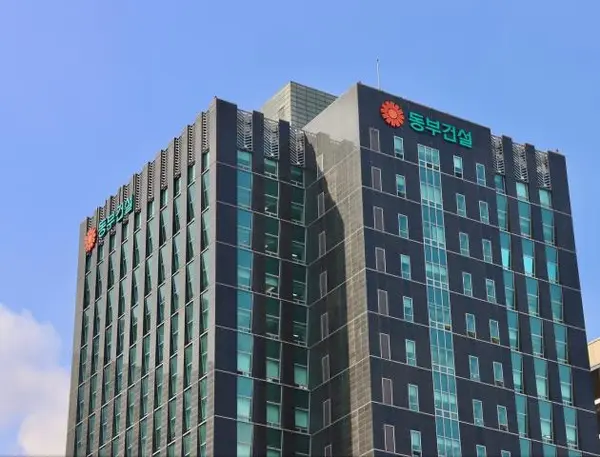 동부건설 사옥 전경