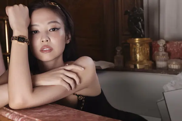 이미지 출처: 샤넬 (CHANEL)