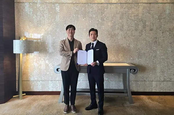  (좌측에서부터) 이정주 롯데호텔앤리조트 미래사업본부장, 이상호 디엠지이엔티 대표이사