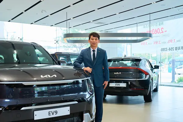  6천대 판매 ‘그레이트 마스터’에 오른 기아 정태삼 영업이사