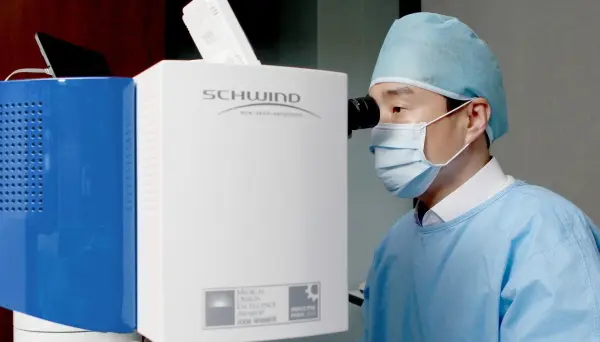 하늘안과 이창건 대표원장