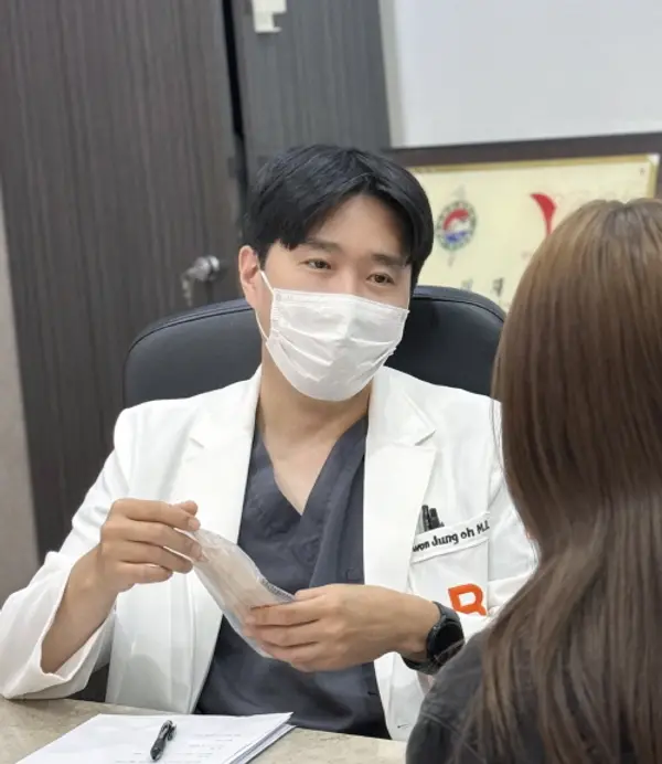 더바디성형외과 권중오 원장