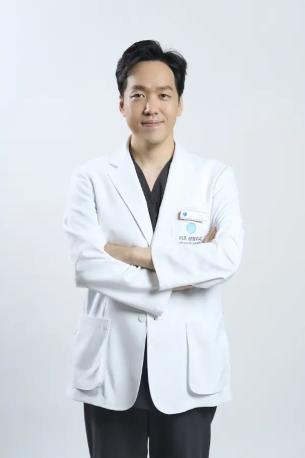 김기엽 리프성형외과 원장