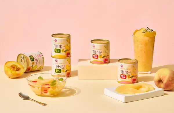 오뚜기 가벼운 황도, 백도 연출컷