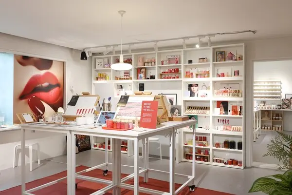 뷰티 과학자의 집 전시 이미지 (사진제공=아모레퍼시픽)