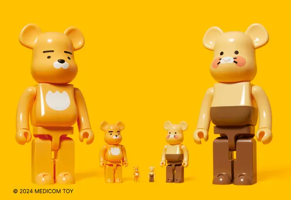 카카오프렌즈의 라이언과 춘식이가 베어브릭으로 변신한 굿즈 상품 이미지. (카카오 제공)
