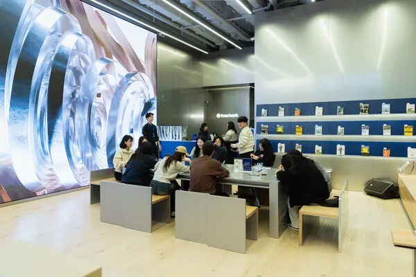 토스뱅크 라운지 [출처: 토스뱅크]