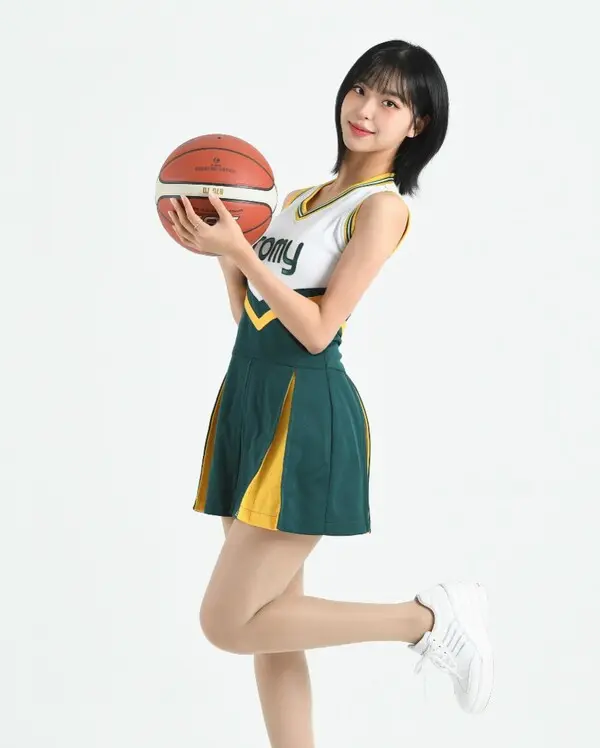 이미지 = 공서희 sns