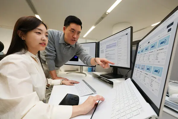 KT 직원들이 태국어 LLM 플랫폼 구축 프로젝트에서 개발한 LLM 운영 관리 환경 