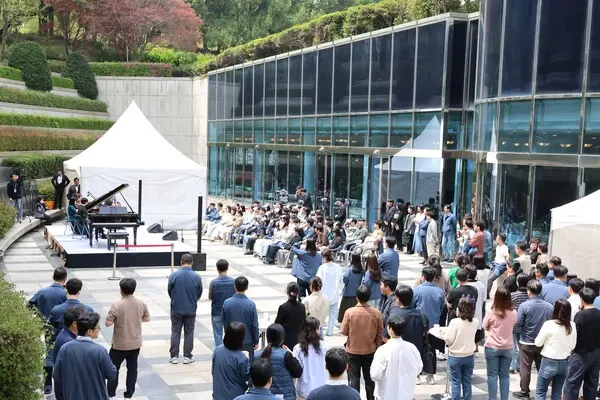 농심 봄맞이 임직원 대상 음악회