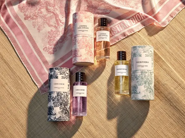 NEW 라 콜렉시옹 프리베 크리스챤 디올 투왈 드 주이 썸머 리미티드 에디션 출시