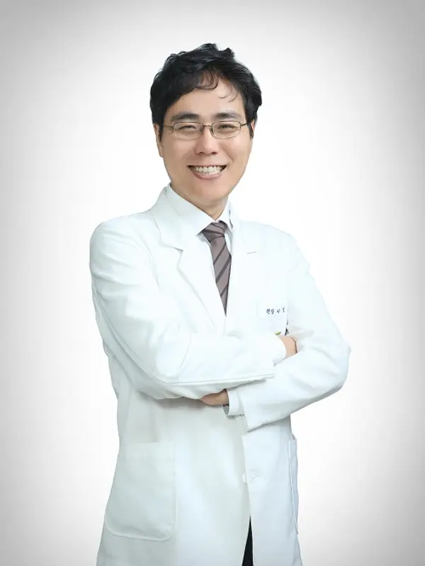 연세새봄의원 이성호 대표원장