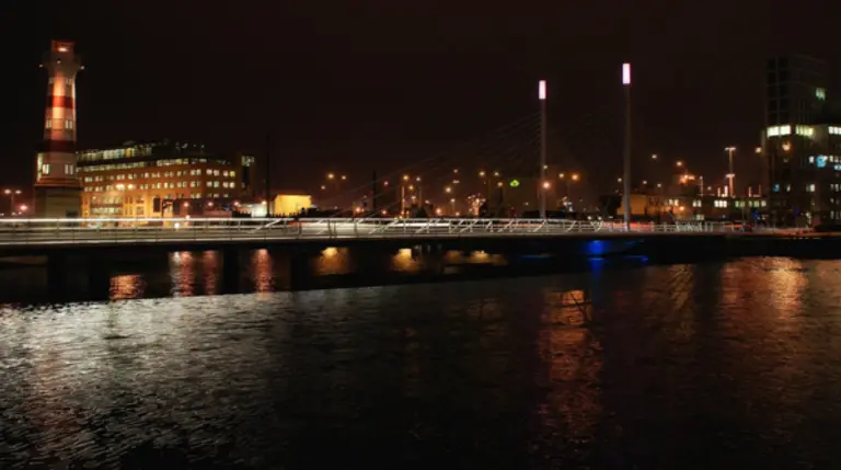 친환경 도시로 거듭난 말뫼의 야경. 사진=픽사베이