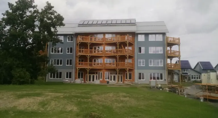 이타카의 그린 뉴딜 정책으로 재탄생한 소형 아파트 전경. 사진=이타카 시정부 홈페이지