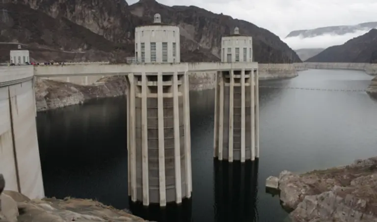 * 미드호의 수위는 갈수록 낮아지고 있다. 사진=픽사베이