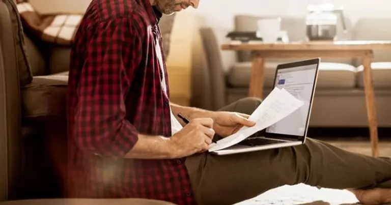 직업 안정성에 불안을 느끼는 미국 근로자들이 플랜B 마련에 적극 나서고 있다. 출처=게티이미지