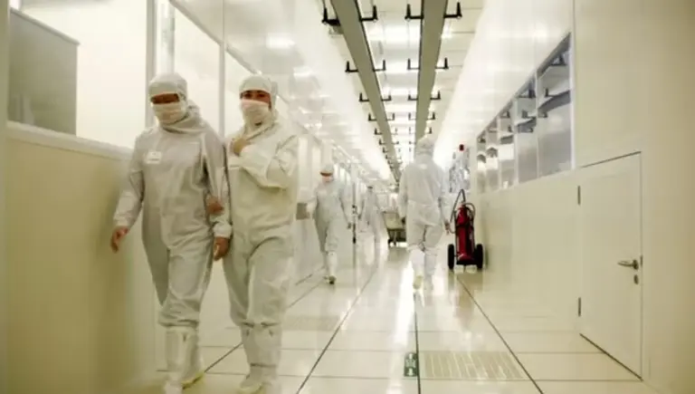 중국 정부가 반도체 산업 지원 방식을 바꿀 방침인 것으로 알려졌다. 출처=블룸버그