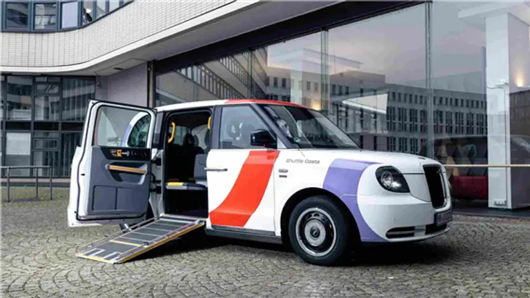  * 함부르크에 배치되는 자율주행 셔틀. 사진=더메이어EU