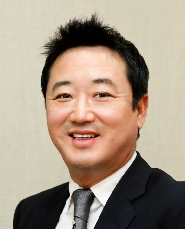 이웅열 코오롱그룹 명예회장. 이웅열 대신 이웅렬로 잘못 표기된 사례를 어렵지 않게 찾아볼 수 있다. 