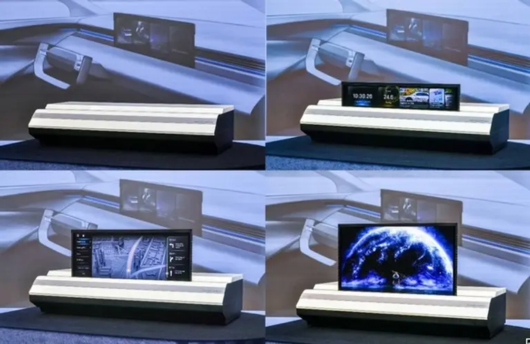  * 현대모비스가 세계 최초로 개발한 차량용 롤러블 디스플레이. 주행모드에 따라 화면 크기를 조절할 수 있고, 최대 30인치대까지 확장이 가능하다. 