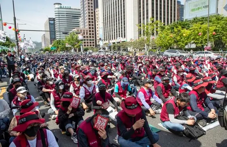 * 지난 16∼17일 1박2일간 진행된 민노총 도심집회 장면