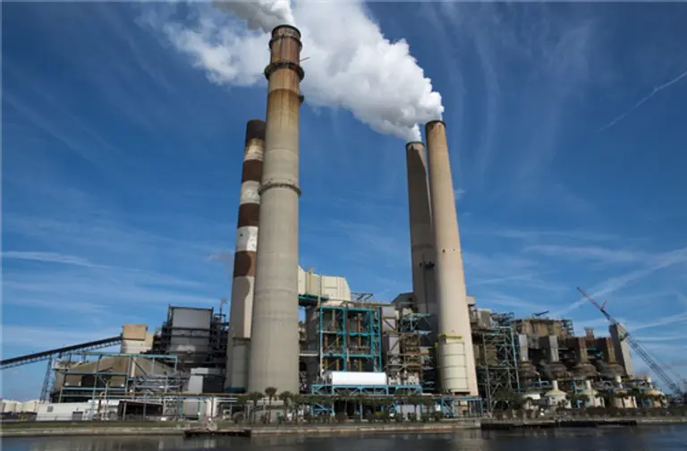  * 미국 플로리다에 위치한 화력발전소. 사진=픽사베이