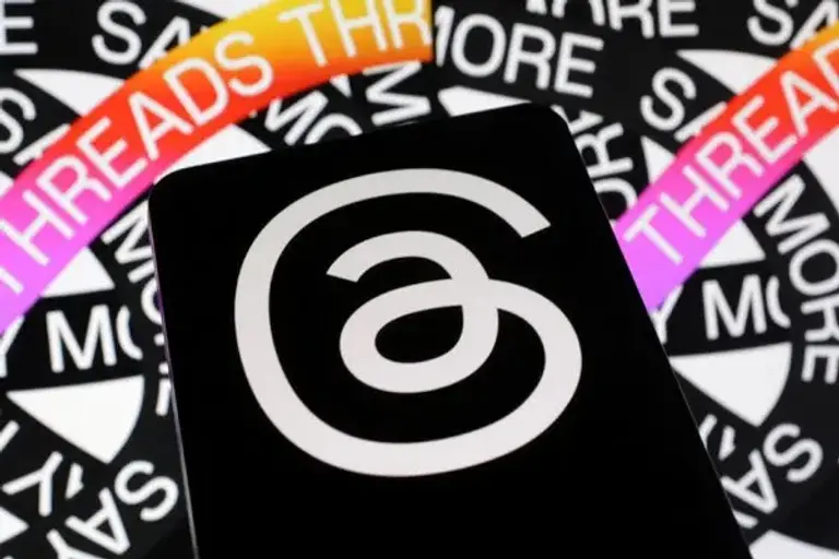 스레드의 사용자 이용 시간인 최근 급감했다.