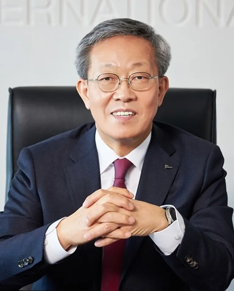  * 정탁 포스코인터내셔널 대표이사 부회장.