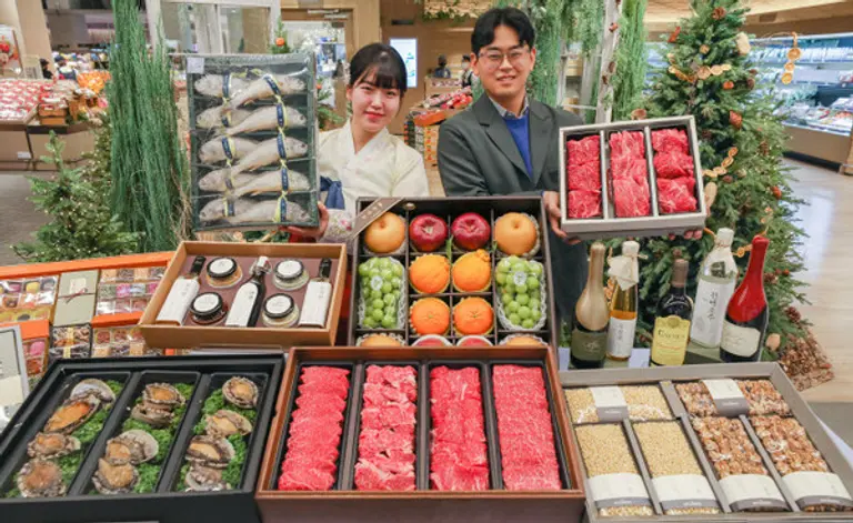 현대백화점이 올 추석 선물세트 예약 판매를 시작한다 [사진=현대백화점]