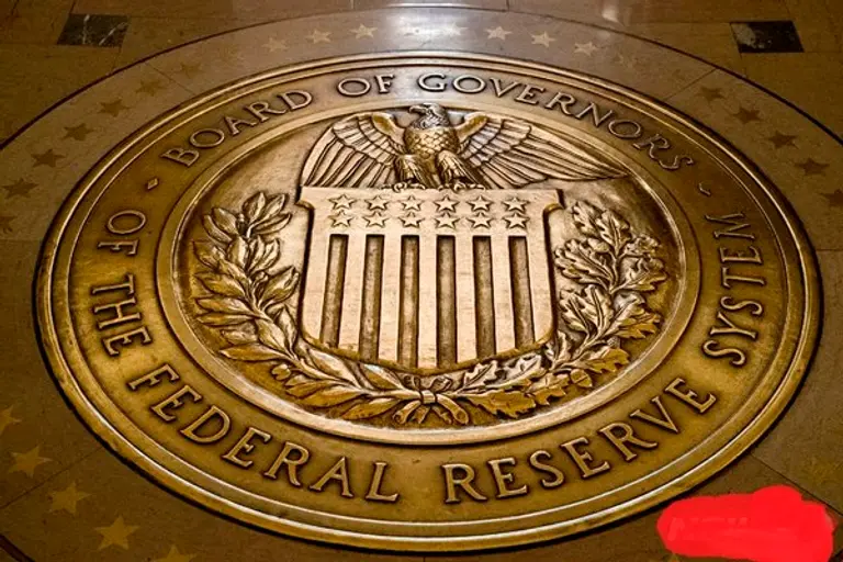 미국 연준은 20일 금리 인상을 일시 중단했다.