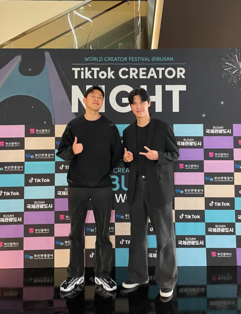  * ‘월드 크리에이터 페스티벌 @부산’에 참가한 ‘더투탑’. 제공=워프코퍼레이션